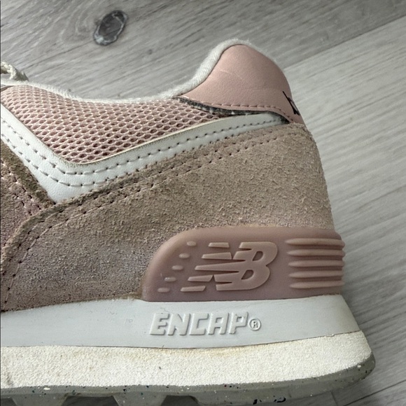 New Balance Blush Link Lace Up Sneakers Size 6 - Picture 8 of 11